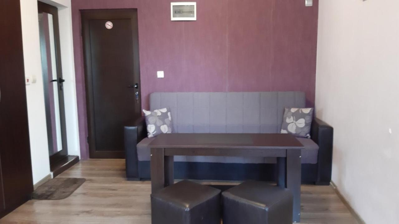 Guest House Bulgari Kazanlak Exterior photo